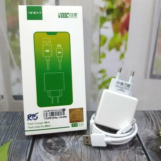 TRAVEL CHARGER OPPO R15 ORI 100%